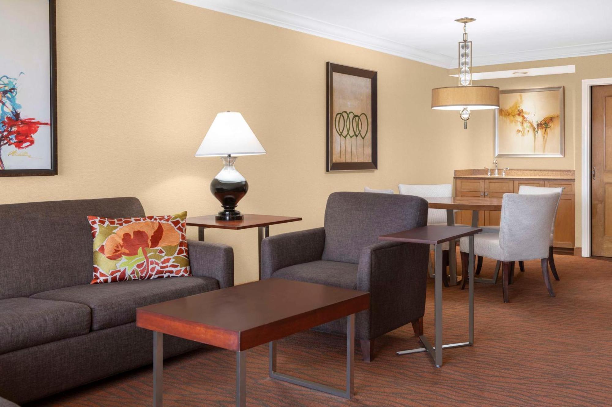 Hilton Orange County/costa Mesa Hotel 4*