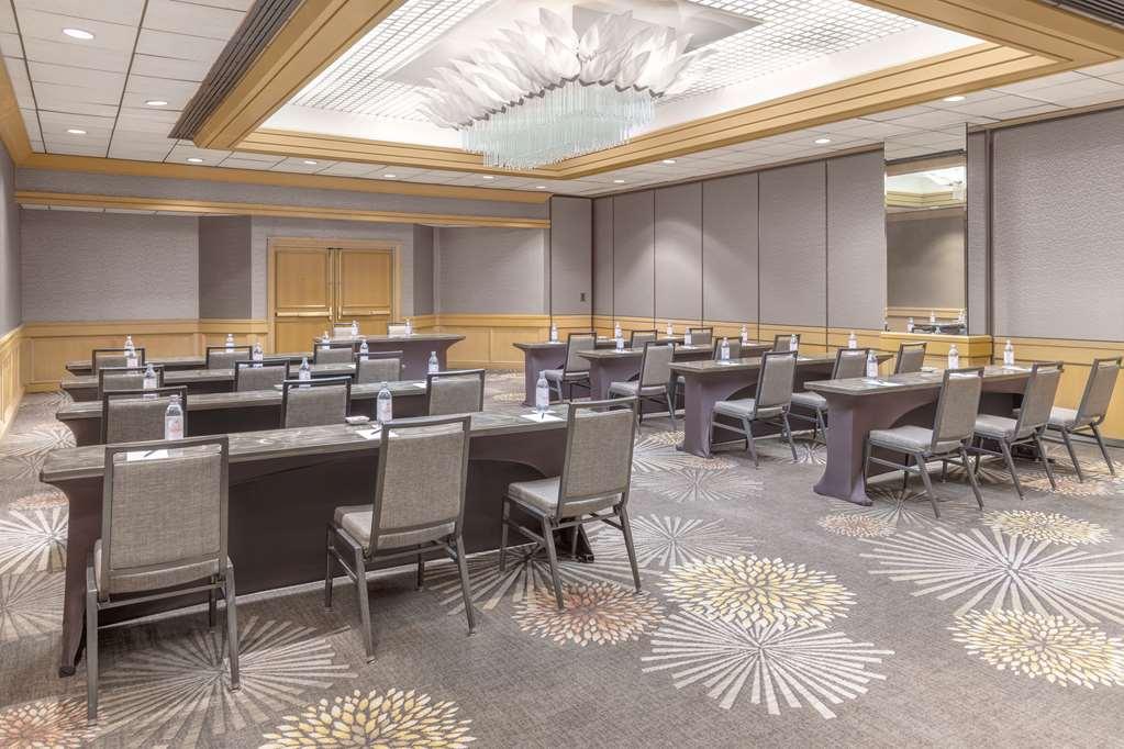 Hilton Orange County/costa Mesa 4* Costa Mesa